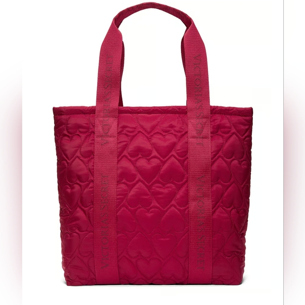 NWT ❤️ VS Puffer Heart Tote